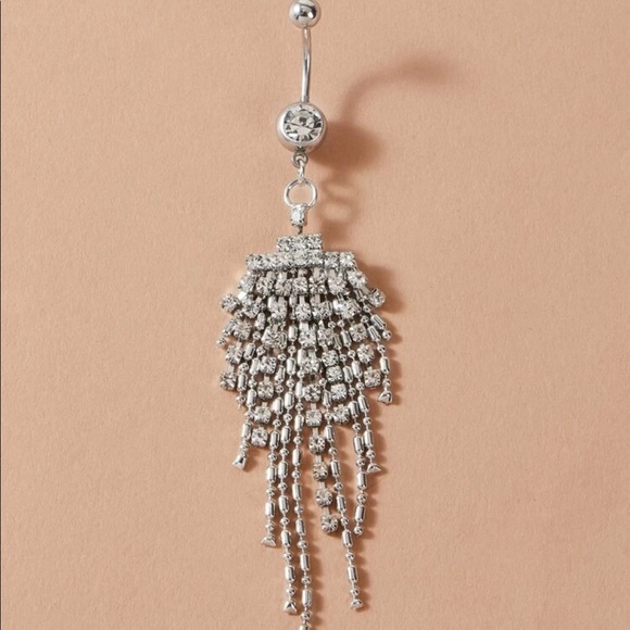 Sexy Dangle Bellyring 🛍Bundle 2+ for Discount 💰 - Picture 1 of 3